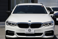 BMW 5シリーズ 530i ﾂｰﾘﾝｸﾞMｽﾎﾟｰﾂ ﾃﾞﾋﾞｭｰP 252馬力 高出力 1ｵﾅ 全席ﾋｰﾀｰ黒革 全ﾄﾞｱｿﾌﾄｸﾛｰｽﾞｼﾞｪｽﾁｬｰC HUD Mﾊﾟﾌｫｰﾏﾝｽ20AW ﾀｯﾁ画面HDDﾅﾋﾞTV 360度ｶﾒﾗ LEDﾍｯﾄﾞﾗｲﾄ ｵｰﾄﾊｲﾋﾞｰﾑ 電動ﾘｱｹﾞｰﾄ 液晶ﾒｰﾀｰ 専用ｴｱﾛ 2年保証