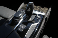 BMW 5シリーズ 530i ﾂｰﾘﾝｸﾞMｽﾎﾟｰﾂ ﾃﾞﾋﾞｭｰP 252馬力 高出力 1ｵﾅ 全席ﾋｰﾀｰ黒革 全ﾄﾞｱｿﾌﾄｸﾛｰｽﾞｼﾞｪｽﾁｬｰC HUD Mﾊﾟﾌｫｰﾏﾝｽ20AW ﾀｯﾁ画面HDDﾅﾋﾞTV 360度ｶﾒﾗ LEDﾍｯﾄﾞﾗｲﾄ ｵｰﾄﾊｲﾋﾞｰﾑ 電動ﾘｱｹﾞｰﾄ 液晶ﾒｰﾀｰ 専用ｴｱﾛ 2年保証