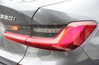 BMW 3シリーズ 320i Mｽﾎﾟｰﾂ ﾊｲﾗｲﾝ ｺﾝﾌｫｰﾄP ﾋｰﾀｰ黒革 HUD 追従ACC 渋滞ﾊﾝｽﾞｵﾌ individual19AW 電動ﾄﾗﾝｸ Hi-fiｽﾋﾟｰｶｰ ﾀｯﾁ画面HDDﾅﾋﾞｱｯﾌﾟﾙｶｰﾌﾟﾚｲ LEDﾍｯﾄﾞﾗｲﾄ ｵｰﾄﾊｲﾋﾞｰﾑ Pｱｼｽﾄ 専用ｴｱﾛ ﾜｲﾔﾚｽ充電 BMWﾗｲﾌﾞｺｯｸﾋﾟｯﾄﾞ2年保証