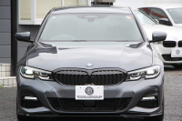 BMW 3シリーズ 320i Mｽﾎﾟｰﾂ ﾊｲﾗｲﾝ ｺﾝﾌｫｰﾄP ﾋｰﾀｰ黒革 HUD 追従ACC 渋滞ﾊﾝｽﾞｵﾌ individual19AW 電動ﾄﾗﾝｸ Hi-fiｽﾋﾟｰｶｰ ﾀｯﾁ画面HDDﾅﾋﾞｱｯﾌﾟﾙｶｰﾌﾟﾚｲ LEDﾍｯﾄﾞﾗｲﾄ ｵｰﾄﾊｲﾋﾞｰﾑ Pｱｼｽﾄ 専用ｴｱﾛ ﾜｲﾔﾚｽ充電 BMWﾗｲﾌﾞｺｯｸﾋﾟｯﾄﾞ2年保証
