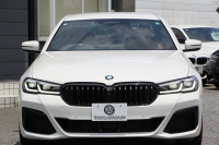 BMW 5シリーズ 523d Xdrive Mｽﾎﾟｰﾂ ｴﾃﾞｨｼｮﾝｼﾞｮｲﾌﾟﾗｽ 後期 4WD ｺﾆｬｯｸﾚｻﾞｰ ｼｰﾄﾋｰﾀｰ 渋滞ﾊﾝｽﾞｵﾌ LEDﾍｯﾄﾞﾗｲﾄ ｵｰﾄﾊｲﾋﾞｰﾑ 360度ｶﾒﾗ BMWﾗｲﾌﾞｺｯｸﾋﾟｯﾄ ﾀｯﾁ画面HDDﾅﾋﾞTV ｱｯﾌﾟﾙｶｰﾌﾟﾚｲ 追従ACC HUD 電動ﾄﾗﾝｸ 2年保証