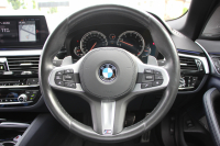 BMW 5シリーズ 530i ｴﾃﾞｨｼｮﾝﾐｯｼｮﾝｲﾝﾎﾟｯｼﾌﾞﾙ 特別仕様車 252馬力 ﾅｲﾄﾌﾞﾙｰﾚｻﾞｰ ｱﾀﾞﾌﾟﾃｨﾌﾞｻｽ ﾊｰﾏﾝｶｰﾄﾞﾝ HUD  追従ACC ｽﾃｱﾘﾝｸﾞｻﾎﾟｰﾄ ﾀｯﾁ画面HDDﾅﾋﾞTV LEDﾍｯﾄﾞﾗｲﾄ ｵｰﾄﾊｲﾋﾞｰﾑ 電動ﾄﾗﾝｸ 360度ｶﾒﾗ 全席ﾋｰﾀｰ ﾌﾞﾗｯｸ19AW 2年保証