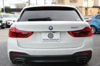 BMW 5シリーズ 530i ﾂｰﾘﾝｸﾞMｽﾎﾟｰﾂ ｾﾚｸﾄP 型式変更後ABA-JT20 新ﾒｰﾀｰ 252馬力 ﾊﾟﾉﾗﾏｻﾝﾙｰﾌ ﾊｰﾏﾝｶｰﾄﾞﾝｻﾗｳﾝﾄﾞ4ｿﾞｰﾝｴｱｺﾝ 全席ﾋｰﾀｰ黒革 HUD 追従ACC ｽﾃｱﾘﾝｸﾞｻﾎﾟｰﾄ 液晶ﾒｰﾀｰ ﾀｯﾁ画面ﾅﾋﾞTV 360度ｶﾒﾗ LEDﾍｯﾄﾞﾗｲﾄ Mspﾌﾞﾚｰｷ 電動ﾘｱｹﾞｰﾄ 2年保証