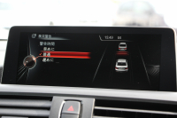 BMW 2シリーズ M235i ｸｰﾍﾟ直6ﾀｰﾎﾞ326馬力 ｱﾀﾞﾌﾟﾃｨﾌﾞMｻｽ ｱﾄﾞﾊﾞﾝﾚｰｼﾝｸﾞ18AW 専用ﾌﾞﾚｰｷ 衝突軽減ﾌﾞﾚｰｷ 車線逸脱警告 歩行者警告 ﾌﾞﾚｰｷ付ｸﾙｺﾝ HDDﾅﾋﾞBluetooth接続 Bｶﾒﾗ&ﾘｱPDC ﾊﾟﾄﾞﾙｼﾌﾄ 左右独立ｴｱｺﾝ 2年保証