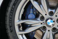 BMW 2シリーズ M235i ｸｰﾍﾟ直6ﾀｰﾎﾞ326馬力 ｱﾀﾞﾌﾟﾃｨﾌﾞMｻｽ 専用ﾌﾞﾚｰｷ Bｶﾒﾗ&ﾘｱ障害物ｿﾅｰ 衝突軽減ﾌﾞﾚｰｷ 車線逸脱警告 歩行者警告 ﾌﾞﾚｰｷ付ｸﾙｺﾝ HDDﾅﾋﾞBluetooth接続 18AW Eibachﾀﾞｳﾝｻｽ ﾊﾟﾄﾞﾙｼﾌﾄ ｽﾏｰﾄｷｰ 2年保証