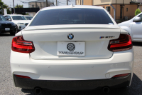 BMW 2シリーズ M235i ｸｰﾍﾟ直6ﾀｰﾎﾞ326馬力 ｱﾀﾞﾌﾟﾃｨﾌﾞMｻｽ 専用ﾌﾞﾚｰｷ Bｶﾒﾗ&ﾘｱ障害物ｿﾅｰ 衝突軽減ﾌﾞﾚｰｷ 車線逸脱警告 歩行者警告 ﾌﾞﾚｰｷ付ｸﾙｺﾝ HDDﾅﾋﾞBluetooth接続 18AW Eibachﾀﾞｳﾝｻｽ ﾊﾟﾄﾞﾙｼﾌﾄ ｽﾏｰﾄｷｰ 2年保証