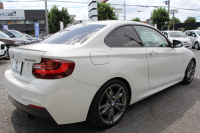 BMW 2シリーズ M235i ｸｰﾍﾟ直6ﾀｰﾎﾞ326馬力 ｱﾀﾞﾌﾟﾃｨﾌﾞMｻｽ 専用ﾌﾞﾚｰｷ Bｶﾒﾗ&ﾘｱ障害物ｿﾅｰ 衝突軽減ﾌﾞﾚｰｷ 車線逸脱警告 歩行者警告 ﾌﾞﾚｰｷ付ｸﾙｺﾝ HDDﾅﾋﾞBluetooth接続 18AW Eibachﾀﾞｳﾝｻｽ ﾊﾟﾄﾞﾙｼﾌﾄ ｽﾏｰﾄｷｰ 2年保証