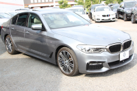 BMW 5シリーズ 540i Xdrive Mｽﾎﾟｰﾂ 4WD ｻﾝﾙｰﾌ ﾅｲﾄﾋﾞｼﾞｮﾝ 直6ﾀｰﾎﾞ340馬力 可変ｻｽ ｺﾝﾌｫｰﾄP ｲﾉﾍﾞｰｼｮﾝP ｱｲﾎﾞﾘｰﾚｻﾞｰ 全ﾋｰﾀｰ ﾏｯｻｰｼﾞﾍﾞﾝﾁﾚｰﾀｰ ﾃﾞｨｽﾌﾟﾚｲｷｰ ﾘﾓｰﾄP ﾊｰﾏﾝｶｰﾄﾞﾝ 液晶ﾒｰﾀｰ HUD 追ACC LED/H ﾀｯﾁ画面ﾅﾋﾞ2年保証