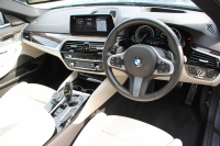 BMW 5シリーズ 540i Xdrive Mｽﾎﾟｰﾂ 4WD ｻﾝﾙｰﾌ ﾅｲﾄﾋﾞｼﾞｮﾝ 直6ﾀｰﾎﾞ340馬力 可変ｻｽ ｺﾝﾌｫｰﾄP ｲﾉﾍﾞｰｼｮﾝP ｱｲﾎﾞﾘｰﾚｻﾞｰ 全ﾋｰﾀｰ ﾏｯｻｰｼﾞﾍﾞﾝﾁﾚｰﾀｰ ﾃﾞｨｽﾌﾟﾚｲｷｰ ﾘﾓｰﾄP ﾊｰﾏﾝｶｰﾄﾞﾝ 液晶ﾒｰﾀｰ HUD 追ACC LED/H ﾀｯﾁ画面ﾅﾋﾞ2年保証