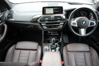BMW X3 Xdrive20d Mｽﾎﾟｰﾂ ﾊｲﾗｲﾝ 1ｵｰﾅｰ 中期 新型式3DA-UZ20 全席ﾋｰﾀｰﾓｶﾚｻﾞ-  BMWﾗｲﾌﾞｺｯｸﾋﾟｯﾄﾞHUD 変更後ﾀｯﾁ画面HDDﾅﾋﾞAppleCarPlay Hifiｽﾋﾟｰｶｰ 360度ｶﾒﾗ 18AW 追従ACC 衝突軽減ﾌﾞﾚｰｷ 電動ﾄﾗﾝｸ 2年保証