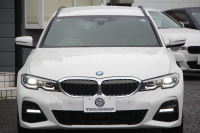 BMW 3シリーズ 320d Xdrive ﾂｰﾘﾝｸﾞMｽﾎﾟｰﾂ ﾊｲﾗｲﾝ 1ｵﾅ 4WD ﾋｰﾀｰ黒革 HUD 渋滞ﾊﾝｽﾞｵﾌ LEDﾍｯﾄﾞﾗｲﾄ ｵｰﾄﾊｲﾋﾞｰﾑ ｱｯﾌﾟﾙｶｰﾌﾟﾚｲ ﾀｯﾁ画面HDDﾅﾋﾞBMWﾗｲﾌﾞｺｯｸﾋﾟｯﾄﾞ電動ﾘｱｹﾞｰﾄ 追従ACC ｱﾝﾋﾞｴﾝﾄﾗｲﾄ ﾊﾟｰｷﾝｸﾞｱｼｽﾄ 2年保証