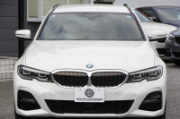BMW 3シリーズ 320d Xdrive ﾂｰﾘﾝｸﾞMｽﾎﾟｰﾂ ﾊｲﾗｲﾝ 1ｵﾅ 4WD ﾋｰﾀｰ黒革 HUD 渋滞ﾊﾝｽﾞｵﾌ LEDﾍｯﾄﾞﾗｲﾄ ｵｰﾄﾊｲﾋﾞｰﾑ ｱｯﾌﾟﾙｶｰﾌﾟﾚｲ ﾀｯﾁ画面HDDﾅﾋﾞBMWﾗｲﾌﾞｺｯｸﾋﾟｯﾄﾞ電動ﾘｱｹﾞｰﾄ 追従ACC ｱﾝﾋﾞｴﾝﾄﾗｲﾄ ﾊﾟｰｷﾝｸﾞｱｼｽﾄ 2年保証