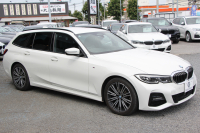 BMW 3シリーズ 320d Xdrive ﾂｰﾘﾝｸﾞMｽﾎﾟｰﾂ ﾊｲﾗｲﾝ 1ｵﾅ 4WD ﾋｰﾀｰ黒革 HUD 渋滞ﾊﾝｽﾞｵﾌ LEDﾍｯﾄﾞﾗｲﾄ ｵｰﾄﾊｲﾋﾞｰﾑ ｱｯﾌﾟﾙｶｰﾌﾟﾚｲ ﾀｯﾁ画面HDDﾅﾋﾞBMWﾗｲﾌﾞｺｯｸﾋﾟｯﾄﾞ電動ﾘｱｹﾞｰﾄ 追従ACC ｱﾝﾋﾞｴﾝﾄﾗｲﾄ ﾊﾟｰｷﾝｸﾞｱｼｽﾄ 2年保証