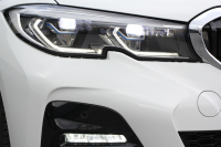 BMW 3シリーズ 320d Xdrive Mｽﾎﾟｰﾂ ｲﾉﾍﾞｰｼｮﾝP ﾃﾞﾋﾞｭｰP ｺﾝﾌｫｰﾄP 4WD ﾋｰﾀｰ黒革  BMWﾚｰｻﾞｰﾗｲﾄ HUD ｼﾞｪｽﾁｬｰC 追従ACC ｽﾃｱﾘﾝｸﾞｻﾎﾟｰﾄ 19AW ｱｯﾌﾟﾙｶｰﾌﾟﾚｲ ﾀｯﾁ画面HDDﾅﾋﾞ地ﾃﾞｼﾞ BMWﾗｲﾌﾞｺｯｸﾋﾟｯﾄﾞ電動ﾄﾗﾝｸ Hi-fiｽﾋﾟｰｶｰ 2年保証