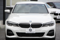 BMW 3シリーズ 320d Xdrive Mｽﾎﾟｰﾂ ｲﾉﾍﾞｰｼｮﾝP ﾃﾞﾋﾞｭｰP ｺﾝﾌｫｰﾄP 4WD ﾋｰﾀｰ黒革  BMWﾚｰｻﾞｰﾗｲﾄ HUD ｼﾞｪｽﾁｬｰC 追従ACC ｽﾃｱﾘﾝｸﾞｻﾎﾟｰﾄ 19AW ｱｯﾌﾟﾙｶｰﾌﾟﾚｲ ﾀｯﾁ画面HDDﾅﾋﾞ地ﾃﾞｼﾞ BMWﾗｲﾌﾞｺｯｸﾋﾟｯﾄﾞ電動ﾄﾗﾝｸ Hi-fiｽﾋﾟｰｶｰ 2年保証