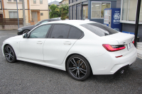 BMW 3シリーズ 320d Xdrive Mｽﾎﾟｰﾂ ｲﾉﾍﾞｰｼｮﾝP ﾃﾞﾋﾞｭｰP ｺﾝﾌｫｰﾄP 4WD ﾋｰﾀｰ黒革  BMWﾚｰｻﾞｰﾗｲﾄ HUD ｼﾞｪｽﾁｬｰC 追従ACC ｽﾃｱﾘﾝｸﾞｻﾎﾟｰﾄ 19AW ｱｯﾌﾟﾙｶｰﾌﾟﾚｲ ﾀｯﾁ画面HDDﾅﾋﾞ地ﾃﾞｼﾞ BMWﾗｲﾌﾞｺｯｸﾋﾟｯﾄﾞ電動ﾄﾗﾝｸ Hi-fiｽﾋﾟｰｶｰ 2年保証