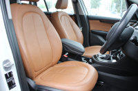 BMW 2シリーズ 218d ｸﾞﾗﾝﾂｱﾗｰ ﾗｸﾞｼﾞｭｱﾘｰ 真珠色 ADｱｸﾃｨﾌﾞｾｰﾌﾃｨ 追従ACC HUD ｻﾄﾞﾙﾌﾞﾗｳﾝﾚｻﾞｰ ｼｰﾄﾋｰﾀｰ 3列7人乗り変更後ﾀｯﾁ画面対応NEWﾅﾋﾞLEDﾍｯﾄﾞﾗｲﾄ MｽﾎﾟｰﾂOP18AW Pｱｼｽﾄ Bｶﾒﾗ ｲﾝﾃﾘｾｰﾌ ｺﾝﾌｫｰﾄP 電動Rｹﾞｰﾄ 2年保証