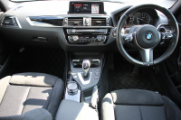 BMW 2シリーズ 220i ｸｰﾍﾟMｽﾎﾟｰﾂ 後期ﾓﾃﾞﾙ 追従ACC LEDﾍｯﾄﾞﾗｲﾄ&ﾃｰﾙ 追従ACC ﾀｯﾁ画面HDDﾅﾋﾞPｱｼｽﾄ ｵｰﾄｴｱｺﾝ 衝突軽減ﾌﾞﾚｰｷ 車線逸脱警告 歩行者警告 専用ｴｱﾛ Bluetooth接続 ｽﾏｰﾄｷｰ 直噴ﾀｰﾎﾞ8速AT 2年保証