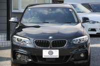 BMW 2シリーズ 220i ｸｰﾍﾟMｽﾎﾟｰﾂ 後期ﾓﾃﾞﾙ 追従ACC LEDﾍｯﾄﾞﾗｲﾄ&ﾃｰﾙ 追従ACC ﾀｯﾁ画面HDDﾅﾋﾞPｱｼｽﾄ ｵｰﾄｴｱｺﾝ 衝突軽減ﾌﾞﾚｰｷ 車線逸脱警告 歩行者警告 専用ｴｱﾛ Bluetooth接続 ｽﾏｰﾄｷｰ 直噴ﾀｰﾎﾞ8速AT 2年保証