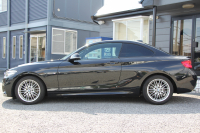 BMW 2シリーズ 220i ｸｰﾍﾟMｽﾎﾟｰﾂ 後期ﾓﾃﾞﾙ 追従ACC LEDﾍｯﾄﾞﾗｲﾄ&ﾃｰﾙ 追従ACC ﾀｯﾁ画面HDDﾅﾋﾞPｱｼｽﾄ ｵｰﾄｴｱｺﾝ 衝突軽減ﾌﾞﾚｰｷ 車線逸脱警告 歩行者警告 専用ｴｱﾛ Bluetooth接続 ｽﾏｰﾄｷｰ 直噴ﾀｰﾎﾞ8速AT 2年保証