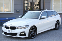 BMW 3シリーズ 320d Xdrive ﾂｰﾘﾝｸﾞMｽﾎﾟｰﾂ ﾊｲﾗｲﾝ ｲﾉﾍﾞｰｼｮﾝP 1ｵｰﾅ ﾊﾟﾉﾗﾏｻﾝR ｺﾆｬｯｸﾚｻﾞｰ ﾚｰｻﾞｰﾗｲﾄ HUD ｼﾞｪｽﾁｬｰC ｵﾌﾟｼｮﾝ19AW 渋滞ﾊﾝｽﾞｵﾌ 追従ACC 360度ｶﾒﾗ 電動ﾄﾗﾝｸ ｱﾝﾋﾞｴﾝﾄﾗｲﾄ ｵｰﾄﾊｲﾋﾞ-ﾑ ﾀｯﾁ画面HDDﾅﾋﾞ2年保証