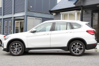 BMW X1 Xdrive18d Xﾗｲﾝ ﾊｲﾗｲﾝ 後期 1ｵｰﾅ 真珠色 ｺﾝﾌｫｰﾄP 追従ACC ﾋｰﾀｰ茶革 LEDﾍｯﾄﾞﾗｲﾄ&ﾃｰﾙ ﾜｲﾔﾚｽ充電 ｽﾗｲﾃﾞｨﾝｸﾞﾘｱｼｰﾄ ﾀｯﾁ画面HDDﾅﾋﾞPｱｼｽﾄ 電動Rｹﾞｰﾄ 衝突軽減ﾌﾞﾚｰｷ 車線逸脱警告 歩行者警告 2年保証