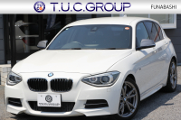 BMW 1シリーズ M135i ﾊﾟｰｷﾝｸﾞｻﾎﾟｰﾄP 直6ﾀｰﾎﾞ320馬力 ｱﾀﾞﾌﾟﾃｨﾌﾞMｻｽ ﾄﾞﾗｲﾋﾞﾝｸﾞｱｼｽﾄ 衝突軽減ﾌﾞﾚｰｷ 車線逸脱警告 歩行者警告 ﾀｯﾁﾊﾟｯﾄﾞ対応HDDﾅﾋﾞBｶﾒﾗ 専用ｴｱﾛ 18AW 専用ﾌﾞﾚｰｷ 左右独立ｵｰﾄｴｱｺﾝ ﾊﾟﾄﾞﾙｼﾌﾄ 8速AT 2年保証