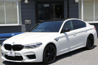 BMW Mシリーズ M5 ｺﾝﾌｫｰﾄP 4WD 600馬力 Mxdrive ﾌﾙﾚｻﾞｰﾒﾘﾉｲﾝﾃﾘｱ ｱﾗｺﾞﾝﾌﾞﾗｳﾝ V8ﾂｲﾝﾀｰﾎﾞﾃﾞｨｽﾌﾟﾚｲｷｰ ﾏｯｻｰｼﾞﾍﾞﾝﾁﾚｰｼｮﾝ 全席ﾋｰﾀｰ ﾊｰﾏﾝｶｰﾄﾞﾝ ｽﾃｱﾘﾝｸﾞﾋｰﾀｰ 追従ACC HUD 360度ｶﾒﾗ LEDﾍｯﾄﾞﾗｲﾄ ﾀｯﾁ画面ﾅﾋﾞｿﾌﾄｸﾛｰｽﾞﾄﾞｱ 2年保証