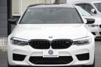 BMW Mシリーズ M5 ｺﾝﾌｫｰﾄP 4WD 600馬力 Mxdrive ﾌﾙﾚｻﾞｰﾒﾘﾉｲﾝﾃﾘｱ ｱﾗｺﾞﾝﾌﾞﾗｳﾝ V8ﾂｲﾝﾀｰﾎﾞﾃﾞｨｽﾌﾟﾚｲｷｰ ﾏｯｻｰｼﾞﾍﾞﾝﾁﾚｰｼｮﾝ 全席ﾋｰﾀｰ ﾊｰﾏﾝｶｰﾄﾞﾝ ｽﾃｱﾘﾝｸﾞﾋｰﾀｰ 追従ACC HUD 360度ｶﾒﾗ LEDﾍｯﾄﾞﾗｲﾄ ﾀｯﾁ画面ﾅﾋﾞｿﾌﾄｸﾛｰｽﾞﾄﾞｱ 2年保証
