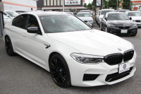 BMW Mシリーズ M5 ｺﾝﾌｫｰﾄP 4WD 600馬力 Mxdrive ﾌﾙﾚｻﾞｰﾒﾘﾉｲﾝﾃﾘｱ ｱﾗｺﾞﾝﾌﾞﾗｳﾝ V8ﾂｲﾝﾀｰﾎﾞﾃﾞｨｽﾌﾟﾚｲｷｰ ﾏｯｻｰｼﾞﾍﾞﾝﾁﾚｰｼｮﾝ 全席ﾋｰﾀｰ ﾊｰﾏﾝｶｰﾄﾞﾝ ｽﾃｱﾘﾝｸﾞﾋｰﾀｰ 追従ACC HUD 360度ｶﾒﾗ LEDﾍｯﾄﾞﾗｲﾄ ﾀｯﾁ画面ﾅﾋﾞｿﾌﾄｸﾛｰｽﾞﾄﾞｱ 2年保証