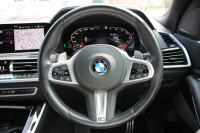 BMW X5 M50i ﾄﾞﾗｲﾋﾞﾝｸﾞﾀﾞｲﾅﾐｸｽP V8ﾂｲﾝﾀｰﾎﾞ530馬力 ﾊﾟﾉﾗﾏｻﾝﾙｰﾌ 全席ﾋｰﾀｰ黒革 ﾊｰﾏﾝｶｰﾄﾞﾝｻｳﾝﾄﾞ22AW ｱﾀﾞﾌﾟﾃｨﾌﾞMｻｽ 追従ACC HUD 渋滞ﾊﾝｽﾞｵﾌ 360度ｶﾒﾗ ﾀｯﾁ画面HDDﾅﾋﾞTV ｱｯﾌﾟﾙｶｰﾌﾟﾚｲ LEDﾍｯﾄﾞﾗｲﾄ ｴｱｻｽ 2年保証