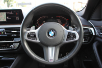 BMW 5シリーズ 523i ﾂｰﾘﾝｸﾞMｽﾎﾟｰﾂ ﾊｲﾗｲﾝ 中期 型式変更後｢3BA-JT20T｣NEWｲﾝﾃﾘｱ 新HDDﾅﾋﾞｱｯﾌﾟﾙｶｰﾌﾟﾚｲ BMWﾗｲﾌﾞｺｯｸﾋﾟｯﾄ 全席ﾋｰﾀｰ黒革 追従ACC LEDﾍｯﾄﾞﾗｲﾄ ｵｰﾄﾊｲﾋﾞｰﾑ 360度ｶﾒﾗ 電動ﾘｱｹﾞｰﾄ ｽﾃｱﾘﾝｸﾞｻﾎﾟｰﾄ 2年保証
