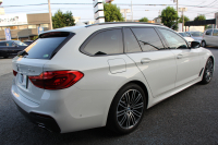 BMW 5シリーズ 523i ﾂｰﾘﾝｸﾞMｽﾎﾟｰﾂ ﾊｲﾗｲﾝ 中期 型式変更後｢3BA-JT20T｣NEWｲﾝﾃﾘｱ 新HDDﾅﾋﾞｱｯﾌﾟﾙｶｰﾌﾟﾚｲ BMWﾗｲﾌﾞｺｯｸﾋﾟｯﾄ 全席ﾋｰﾀｰ黒革 追従ACC LEDﾍｯﾄﾞﾗｲﾄ ｵｰﾄﾊｲﾋﾞｰﾑ 360度ｶﾒﾗ 電動ﾘｱｹﾞｰﾄ ｽﾃｱﾘﾝｸﾞｻﾎﾟｰﾄ 2年保証