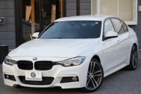 BMW 3シリーズ 320d Mｽﾎﾟｰﾂ ｴﾃﾞｨｼｮﾝｼｬﾄﾞｰ 後期 1300台限定車 ﾋｰﾀｰ黒革 ﾀﾞｰｸLEDﾍｯﾄﾞﾗｲﾄ&ﾃｰﾙ 液晶ﾒｰﾀｰ 追従ACC ﾚｰﾝﾁｪﾝｼﾞ警告 ﾀｯﾁ画面HDDﾅﾋﾞBｶﾒﾗ Bluetooth接続 ｽﾏｰﾄｷｰ 専用19AW 専用ｴｱﾛ ﾊﾟﾄﾞﾙｼﾌﾄ 2年保証