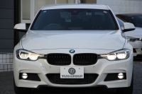 BMW 3シリーズ 320d Mｽﾎﾟｰﾂ ｴﾃﾞｨｼｮﾝｼｬﾄﾞｰ 後期 1300台限定車 ﾋｰﾀｰ黒革 ﾀﾞｰｸLEDﾍｯﾄﾞﾗｲﾄ&ﾃｰﾙ 液晶ﾒｰﾀｰ 追従ACC ﾚｰﾝﾁｪﾝｼﾞ警告 ﾀｯﾁ画面HDDﾅﾋﾞBｶﾒﾗ Bluetooth接続 ｽﾏｰﾄｷｰ 専用19AW 専用ｴｱﾛ ﾊﾟﾄﾞﾙｼﾌﾄ 2年保証