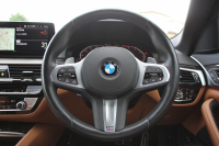 BMW 5シリーズ 530i Mｽﾎﾟｰﾂ 後期 1ｵｰﾅｰ 252馬力 全席ﾋｰﾀｰ茶革 渋滞ﾊﾝｽﾞｵﾌ 360度ｶﾒﾗ 追従ACC ｱﾀﾞﾌﾟﾃｨﾌﾞｻｽ Mspﾌﾞﾚｰｷ BMWﾗｲﾌﾞｺｯｸﾋﾟｯﾄﾞｱｯﾌﾟﾙｶｰﾌﾟﾚｲ ﾀｯﾁ画面HDDﾅﾋﾞTV 電動ﾄﾗﾝｸ LEDﾍｯﾄﾞﾗｲﾄ ｵｰﾄﾊｲﾋﾞｰﾑ 専用ｴｱﾛ 2年保証