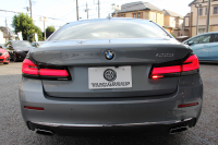 BMW 5シリーズ 530i ﾗｸﾞｼﾞｭｱﾘｰ 後期 ｴｸｽｸﾙｰｼﾌﾞﾅｯﾊﾟﾚｻﾞｰP ｲﾉﾍﾞｰｼｮﾝP ﾓｶﾅｯﾊﾟﾚｻﾞｰ ﾌﾛﾝﾄﾍﾞﾝﾁﾚｰｼｮﾝ&ｺﾝﾌｫｰﾄｼｰﾄ 全席ｼｰﾄﾋｰﾀｰ ﾚｰｻﾞｰﾗｲﾄ ﾃﾞｨｽﾌﾟﾚｲｷｰ ﾘﾓｰﾄP ﾊｰﾏﾝｶｰﾄﾞﾝ 360度ｶﾒﾗ 可変ｻｽ 追従ACC HUD 電動ﾄﾗﾝｸ 2年保証