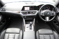BMW 3シリーズ 320i Mｽﾎﾟｰﾂ ﾊｲﾗｲﾝ ｺﾝﾌｫｰﾄP ﾌﾞﾗｯｸﾚｻﾞｰ ｼｰﾄﾋｰﾀｰ ﾊｰﾏﾝｶｰﾄﾞﾝ 追従ACC 電動ﾄﾗﾝｸ ｽﾃｱﾘﾝｸﾞｻﾎﾟｰﾄ ﾀｯﾁ画面HDDﾅﾋﾞｱｯﾌﾟﾙｶｰﾌﾟﾚｲ ﾊﾟｰｷﾝｸﾞｱｼｽﾄ+ 360ｶﾒﾗ LEDﾍｯﾄﾞﾗｲﾄ ｵｰﾄﾊｲﾋﾞｰﾑ 専用ｴｱﾛ ﾜｲﾔﾚｽ充電 2年保証