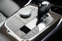 BMW 3シリーズ 320i Mｽﾎﾟｰﾂ ﾊｲﾗｲﾝ ｺﾝﾌｫｰﾄP ﾌﾞﾗｯｸﾚｻﾞｰ ｼｰﾄﾋｰﾀｰ ﾊｰﾏﾝｶｰﾄﾞﾝ 追従ACC 電動ﾄﾗﾝｸ ｽﾃｱﾘﾝｸﾞｻﾎﾟｰﾄ ﾀｯﾁ画面HDDﾅﾋﾞｱｯﾌﾟﾙｶｰﾌﾟﾚｲ ﾊﾟｰｷﾝｸﾞｱｼｽﾄ+ 360ｶﾒﾗ LEDﾍｯﾄﾞﾗｲﾄ ｵｰﾄﾊｲﾋﾞｰﾑ 専用ｴｱﾛ ﾜｲﾔﾚｽ充電 2年保証