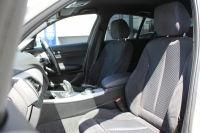 BMW 1シリーズ M140i 後期 1ｵｰﾅ 340馬力 直6ﾀｰﾎﾞB58新ｴﾝｼﾞﾝ LEDﾍｯﾄﾞﾗｲﾄ KW車高調 ﾊｰﾏﾝｶｰﾄﾞﾝ 専用ﾌﾞﾚｰｷ BBS18AW HDDﾅﾋﾞ衝突軽減ﾌﾞﾚｰｷ 車線逸脱警告 歩行者警告 ﾌﾞﾚｰｷ付ｸﾙｺﾝ 専用ｴｱﾛ 後輪駆動 8速AT 2年保証