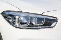 BMW 1シリーズ M140i 後期 1ｵｰﾅ 340馬力 直6ﾀｰﾎﾞB58新ｴﾝｼﾞﾝ LEDﾍｯﾄﾞﾗｲﾄ KW車高調 ﾊｰﾏﾝｶｰﾄﾞﾝ 専用ﾌﾞﾚｰｷ BBS18AW HDDﾅﾋﾞ衝突軽減ﾌﾞﾚｰｷ 車線逸脱警告 歩行者警告 ﾌﾞﾚｰｷ付ｸﾙｺﾝ 専用ｴｱﾛ 後輪駆動 8速AT 2年保証