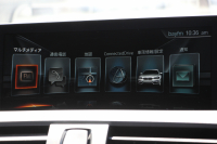 BMW 1シリーズ M140i 後期 1ｵｰﾅ 340馬力 直6ﾀｰﾎﾞB58新ｴﾝｼﾞﾝ LEDﾍｯﾄﾞﾗｲﾄ KW車高調 ﾊｰﾏﾝｶｰﾄﾞﾝ 専用ﾌﾞﾚｰｷ BBS18AW HDDﾅﾋﾞ衝突軽減ﾌﾞﾚｰｷ 車線逸脱警告 歩行者警告 ﾌﾞﾚｰｷ付ｸﾙｺﾝ 専用ｴｱﾛ 後輪駆動 8速AT 2年保証