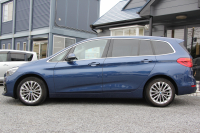 BMW 2シリーズ 218d ｸﾞﾗﾝﾂｱﾗｰ ﾗｸﾞｼﾞｭｱﾘｰ 1ｵﾅ 最終ﾓﾃﾞﾙ 型式変更後3DA-6W20 3列7人乗り ADｱｸﾃｨﾌﾞｾｰﾌﾃｨ&ｺﾝﾌｫｰﾄP 追従ACC HUD ﾋｰﾀｰ黒革 ﾌﾙｾｸﾞTV DVD&CD再生 電動ﾄﾗﾝｸ LEDﾍｯﾄﾞﾗｲﾄ ﾒﾓﾘｰ付電動ｼｰﾄ ﾀｯﾁ画面HDDﾅﾋﾞPｱｼｽﾄ 2年保証