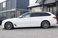BMW 5シリーズ 523d ﾂｰﾘﾝｸﾞMｽﾎﾟｰﾂ ﾊｲﾗｲﾝ 燃費19.4㎞/L 全席ﾋｰﾀｰ黒革 HUD LEDﾍｯﾄﾞﾗｲﾄ ｵｰﾄﾊｲﾋﾞｰﾑ 追従ACC ｽﾃｱﾘﾝｸﾞｻﾎﾟｰﾄ 液晶ﾒｰﾀｰ ﾀｯﾁ画面HDDﾅﾋﾞTV 360度ｶﾒﾗ 電動ﾘｱｹﾞｰﾄ 19AW 専用ｴｱﾛ ｱﾝﾋﾞｴﾝﾄﾗｲﾄ 2年保証