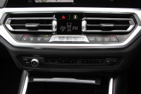 BMW 3シリーズ 330i Mｽﾎﾟｰﾂ ﾃﾞﾋﾞｭｰP ｲﾉﾍﾞｰｼｮﾝP ｺﾝﾌｫｰﾄP 高出力 258馬力 ﾋｰﾀｰ黒革 ﾚｰｻﾞｰﾗｲﾄ HUD ｼﾞｪｽﾁｬｰC 追従ACC 渋滞ﾊﾝｽﾞｵﾌ 360度ｶﾒﾗ Mｽﾎﾟｰﾂﾌﾞﾚｰｷ ﾀｯﾁ画面HDDﾅﾋﾞｱｯﾌﾟﾙｶｰﾌﾟﾚｲ 電動ﾄﾗﾝｸ ﾜｲﾔﾚｽ充電 2年保証