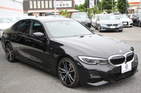 BMW 3シリーズ 330i Mｽﾎﾟｰﾂ ﾃﾞﾋﾞｭｰP ｲﾉﾍﾞｰｼｮﾝP ｺﾝﾌｫｰﾄP 高出力 258馬力 ﾋｰﾀｰ黒革 ﾚｰｻﾞｰﾗｲﾄ HUD ｼﾞｪｽﾁｬｰC 追従ACC 渋滞ﾊﾝｽﾞｵﾌ 360度ｶﾒﾗ Mｽﾎﾟｰﾂﾌﾞﾚｰｷ ﾀｯﾁ画面HDDﾅﾋﾞｱｯﾌﾟﾙｶｰﾌﾟﾚｲ 電動ﾄﾗﾝｸ ﾜｲﾔﾚｽ充電 2年保証