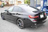 BMW 3シリーズ 330i Mｽﾎﾟｰﾂ ﾃﾞﾋﾞｭｰP ｲﾉﾍﾞｰｼｮﾝP ｺﾝﾌｫｰﾄP 高出力 258馬力 ﾋｰﾀｰ黒革 ﾚｰｻﾞｰﾗｲﾄ HUD ｼﾞｪｽﾁｬｰC 追従ACC 渋滞ﾊﾝｽﾞｵﾌ 360度ｶﾒﾗ Mｽﾎﾟｰﾂﾌﾞﾚｰｷ ﾀｯﾁ画面HDDﾅﾋﾞｱｯﾌﾟﾙｶｰﾌﾟﾚｲ 電動ﾄﾗﾝｸ ﾜｲﾔﾚｽ充電 2年保証