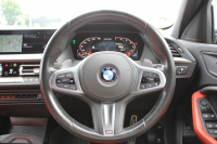 BMW 1シリーズ M135i Xdrive 4WD 306馬力 ﾋｰﾀｰ赤革 Mｽﾎﾟｰﾂｼｰﾄ Mｼｰﾄﾍﾞﾙﾄ ｱﾀﾞﾌﾟﾃｨﾌﾞMｻｽ Mｽﾎﾟｰﾂﾌﾞﾚｰｷ 追従ACC LEDﾍｯﾄﾞﾗｲﾄ BMWﾗｲﾌﾞｺｯｸﾋﾟｯﾄ ｱｯﾌﾟﾙｶｰﾌﾟﾚｲ ﾀｯﾁ画面HDDﾅﾋﾞ後退ｱｼｽﾄ ﾜｲﾔﾚｽ充電 ｽﾏｰﾄｷｰ ｲﾙﾐﾎﾞｽﾄﾝﾄﾘﾑ 2年保証