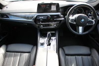 BMW 5シリーズ 523i Mｽﾎﾟｰﾂ ﾊｲﾗｲﾝ 全席ﾋｰﾀｰ黒革 HUD ｼﾞｪｽﾁｬｰｺﾝﾄﾛｰﾙ ﾜｲﾔﾚｽ充電 追従ACC ｽﾃｱﾘﾝｸﾞｻﾎﾟｰﾄ 液晶ﾒｰﾀｰ ﾀｯﾁ画面HDDﾅﾋﾞTV LEDﾍｯﾄﾞﾗｲﾄ ｵｰﾄﾊｲﾋﾞｰﾑ 360度ｶﾒﾗ 電動ﾄﾗﾝｸ 専用ｴｱﾛ ﾊﾟﾄﾞﾙｼﾌﾄ 19AW 2年保証
