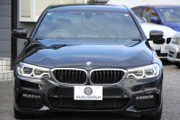 BMW 5シリーズ 523i Mｽﾎﾟｰﾂ ﾊｲﾗｲﾝ 全席ﾋｰﾀｰ黒革 HUD ｼﾞｪｽﾁｬｰｺﾝﾄﾛｰﾙ ﾜｲﾔﾚｽ充電 追従ACC ｽﾃｱﾘﾝｸﾞｻﾎﾟｰﾄ 液晶ﾒｰﾀｰ ﾀｯﾁ画面HDDﾅﾋﾞTV LEDﾍｯﾄﾞﾗｲﾄ ｵｰﾄﾊｲﾋﾞｰﾑ 360度ｶﾒﾗ 電動ﾄﾗﾝｸ 専用ｴｱﾛ ﾊﾟﾄﾞﾙｼﾌﾄ 19AW 2年保証